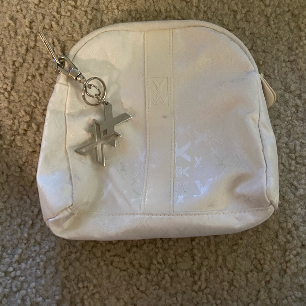 Cosmetics Bag Nexus